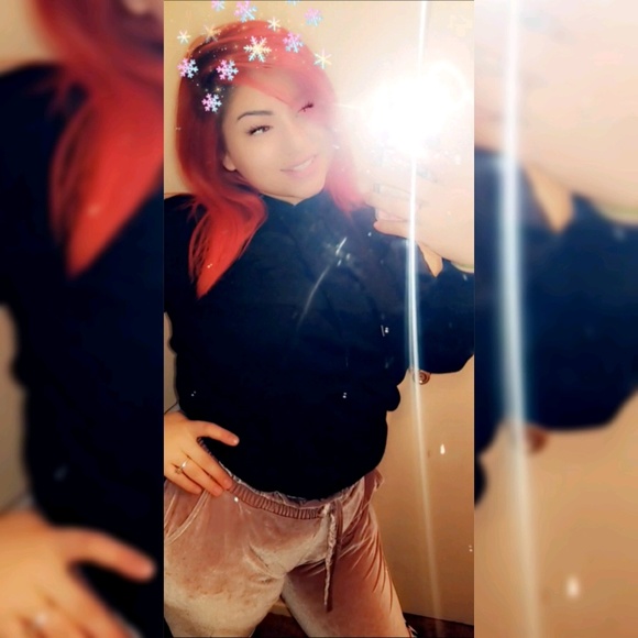 Meet your Posher, Destiny - Picture 1 of 1